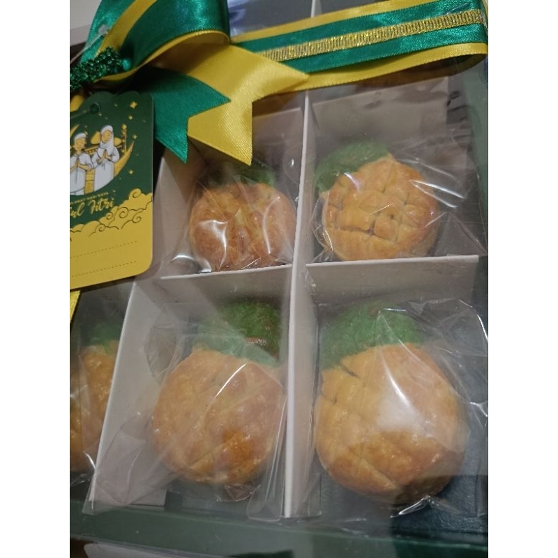 

Kue Nastar Box Hampers Edisi Natal By Lunar