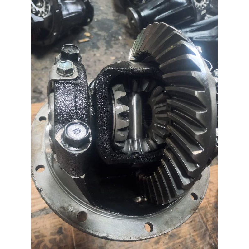 Gear gardan mobil Toyota INOVA Bensin1TR GIGI RASIO 9x41/10x43  original jepang (baru)