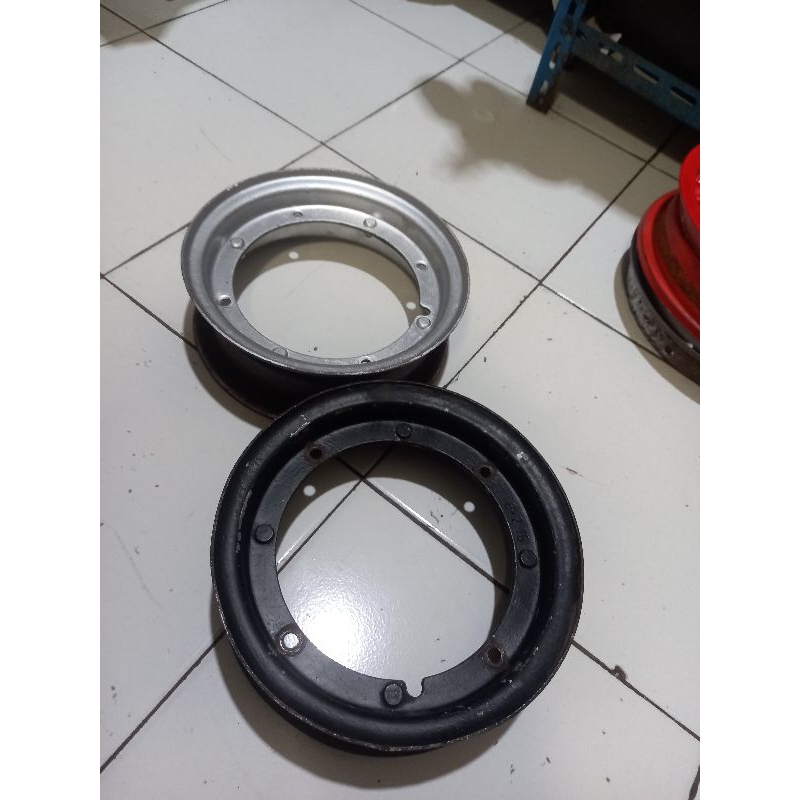 velg vespa ring 8