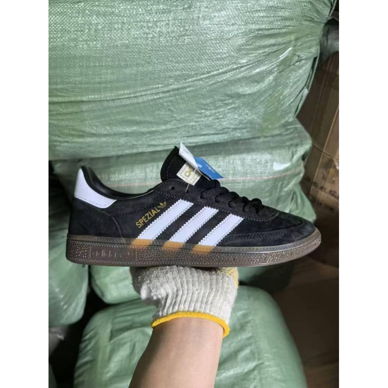 handball spezial black