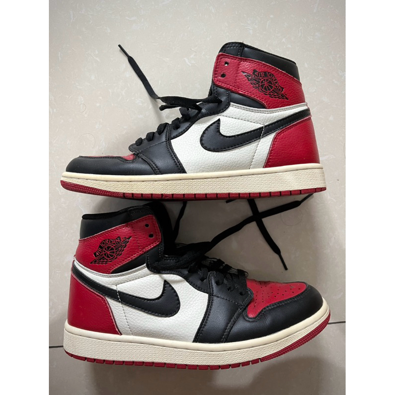 Sepatu Second Preloved Nike Air Jordan 1 Retro High Size 42