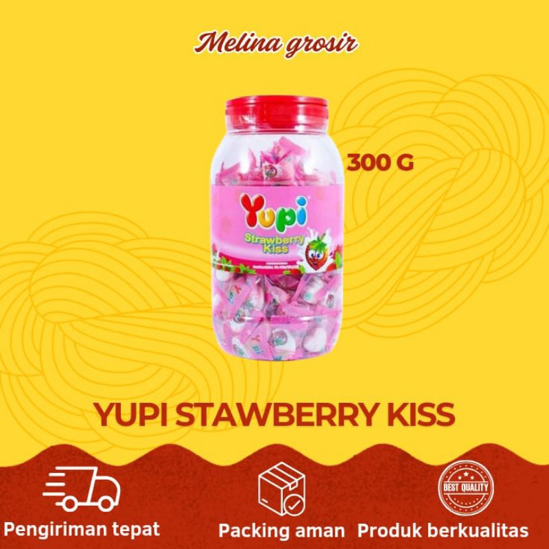 

YUPI CANDY GUMMY KISS STRAWBERRY TOPLES 300GR