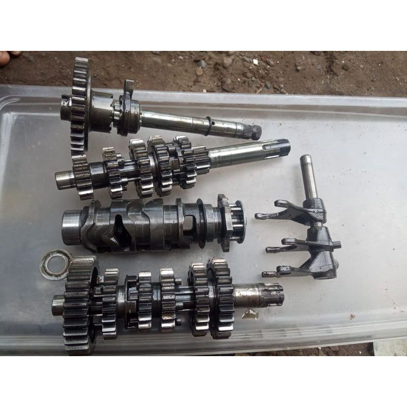 gearbox RGV 120 SATRIA 6SPEED RGV SATRIA 2TAK ORIGINAL