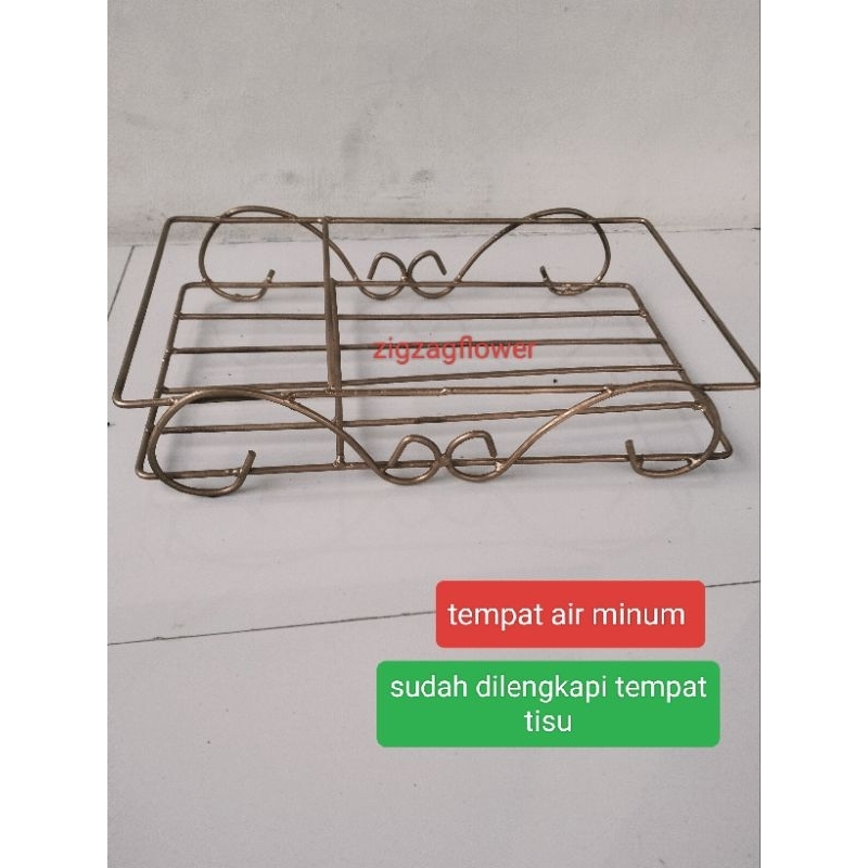 rak Aqua dan tempat tisu tempat botol minuman tempat Aqua minum rak Aqua meja rak Aqua lebaran keran