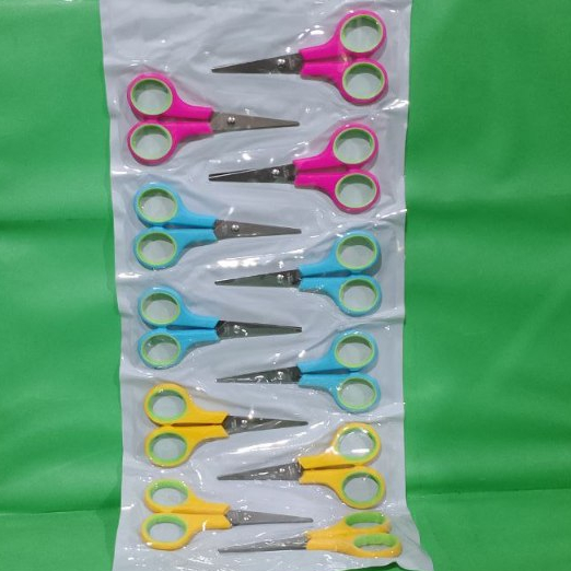 

Gunting Kertas Kecil Warna Renceng Isi 12