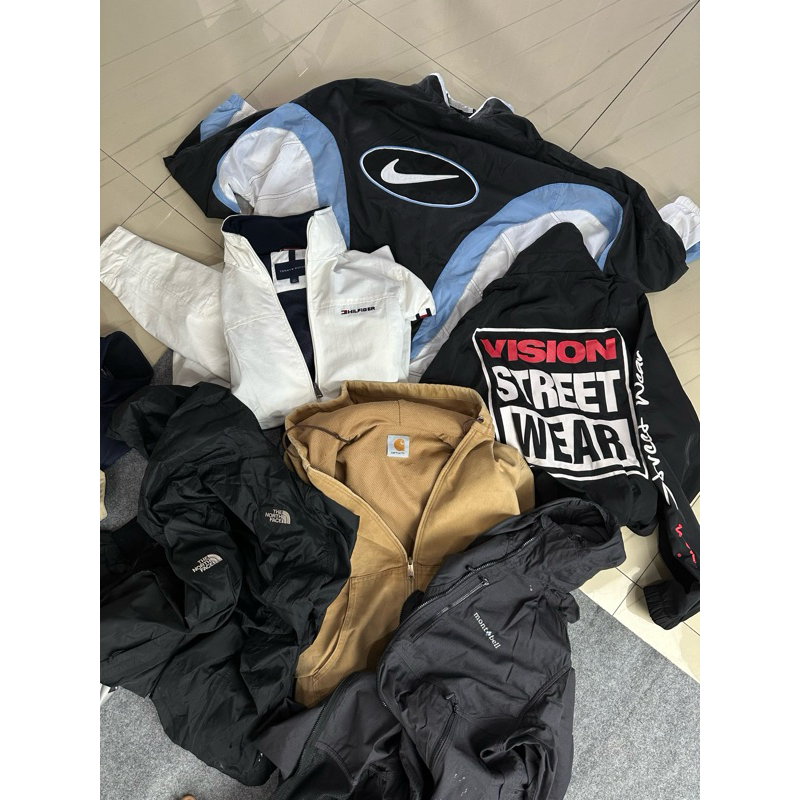 JACKET DENIM, JACKET VINTAGE, WINDBREAKER, JACKET BOMBER, JACKET KULIT, JACKET HARRINGTON, JACKET KA