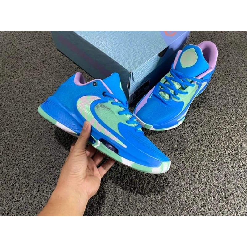 SEPATU BASKET NIKE GIANNIS ZOOM FREAK 4 LASER BLUE