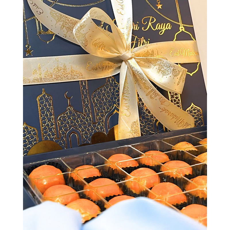 

Hampers Lebaran/Eid Hampers - The Raya Hampers - sweetsanties