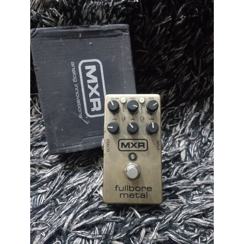 MXR Fullbore Metal Distortion Distorsi