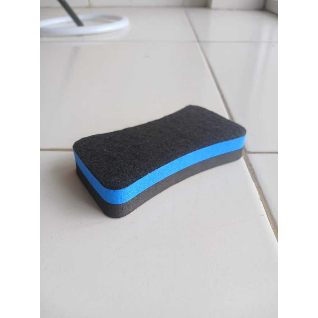 

Busa Penghapus WhiteBoard - Penghapus Premium - 10.8cm x 5.7cm x 2cm