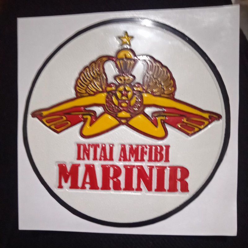 

stiker embos Marinir Intai Amfibi