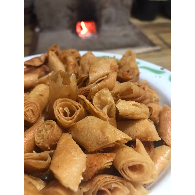 

Kulit Lumpia kering Kulpi kering pedas daun jeruk terbaru