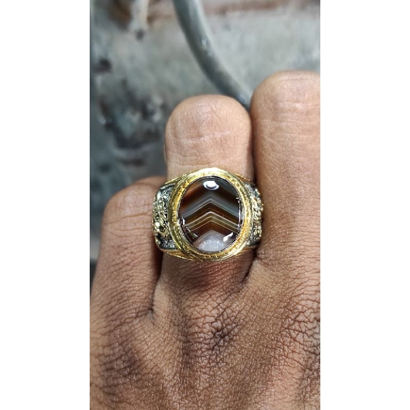 calsidony motip junder yaman wulung