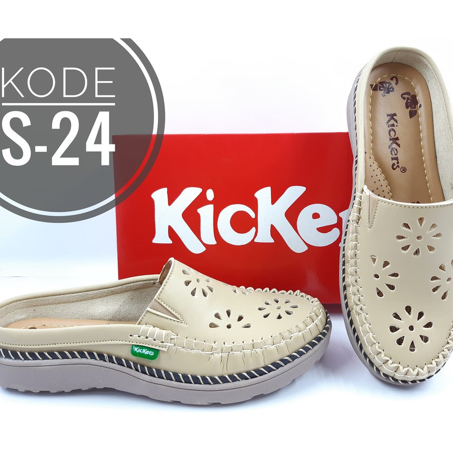 Sepatu Sandal Kickers Wanita Kode S24  D24