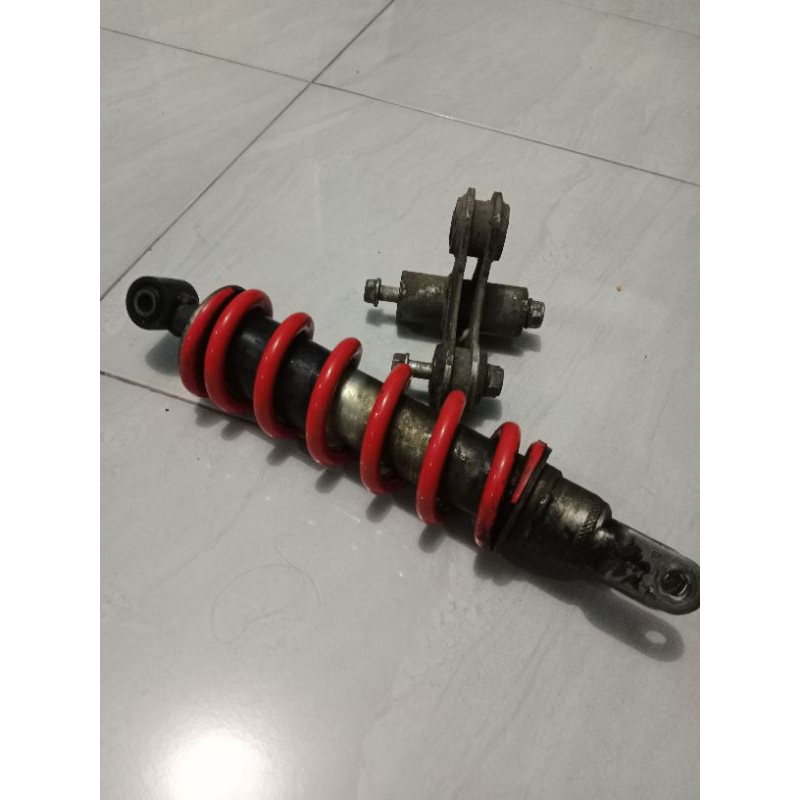 shock belakang cb150r