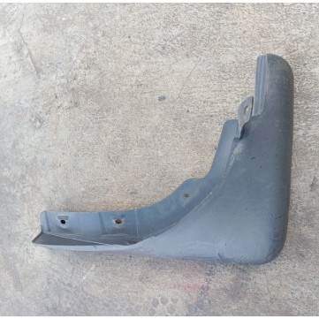 Mudguard mud guard penahan lumpur roda depan kiri L Nissan Xtrail T30 original