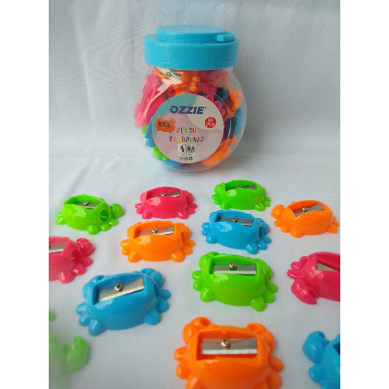 

Rautan serutan pensil toples 24pcs/toples