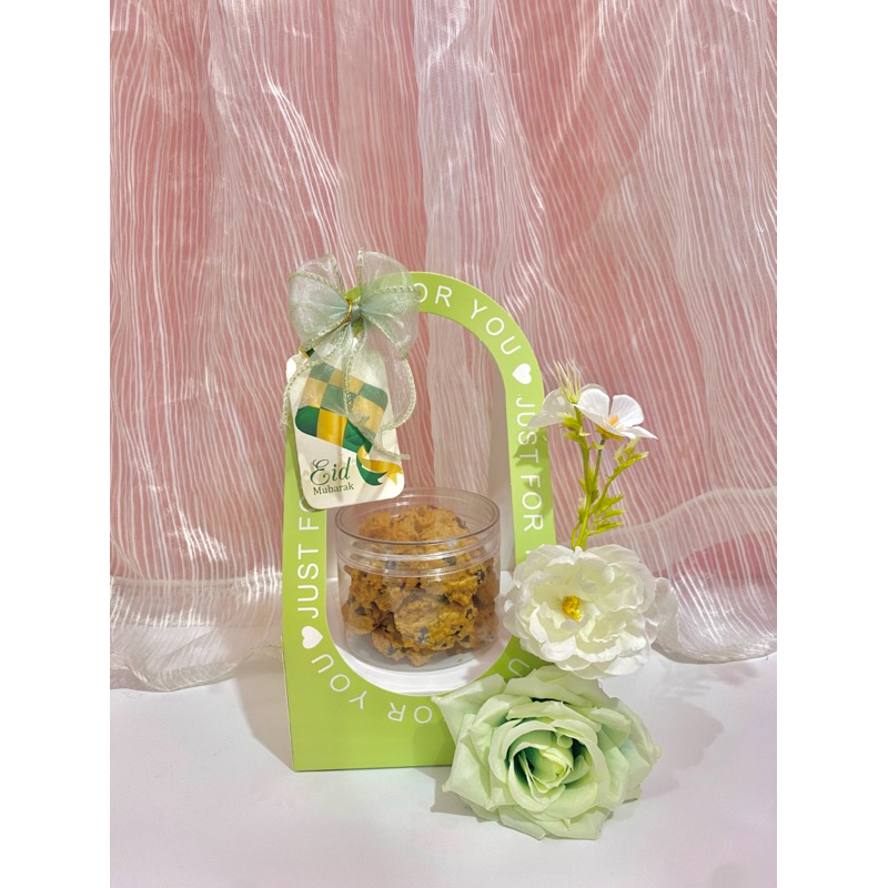 

hampers kue lebarancookeies