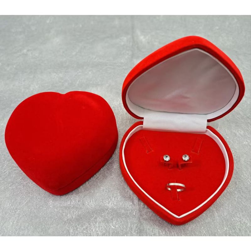 

kotak seserahan untuk kalung/gelang/cincin/anting bludru