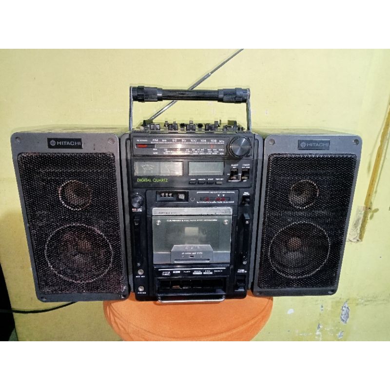 radio tape vintage HITACHi model TRK 9150 w