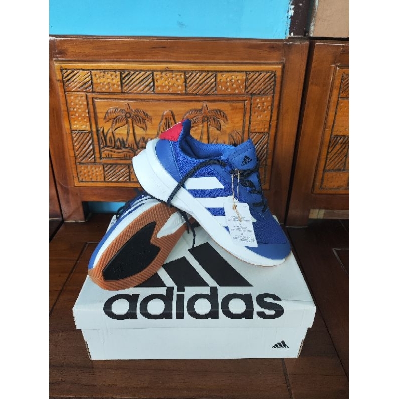 adidas Men Running Shoes Heawyn