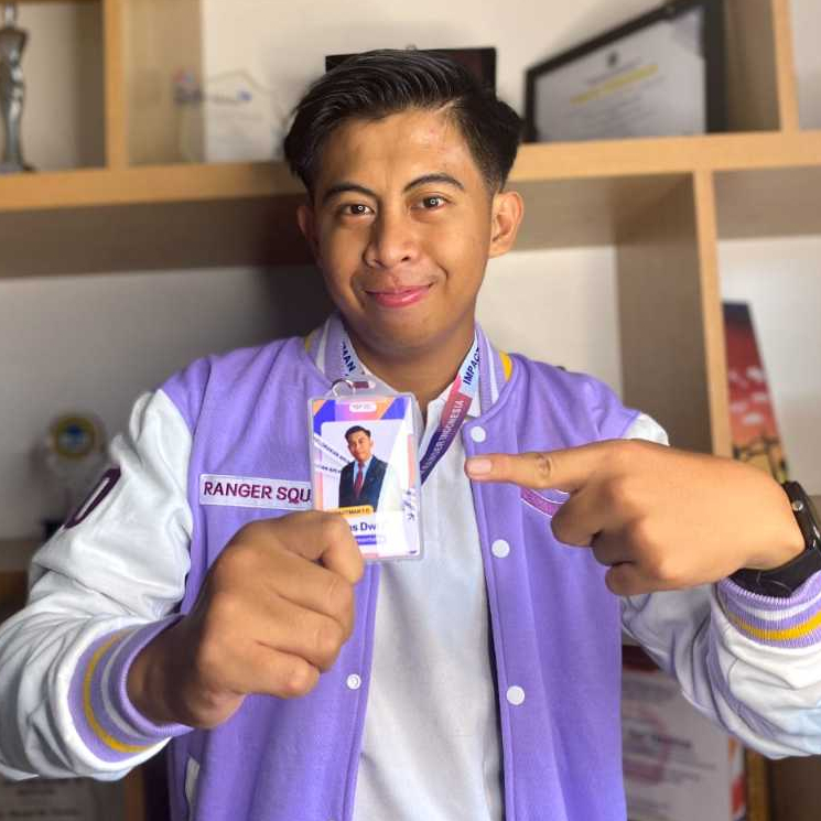 

Lanyard Tissue + Card Holder Youth Ranger Indonesia