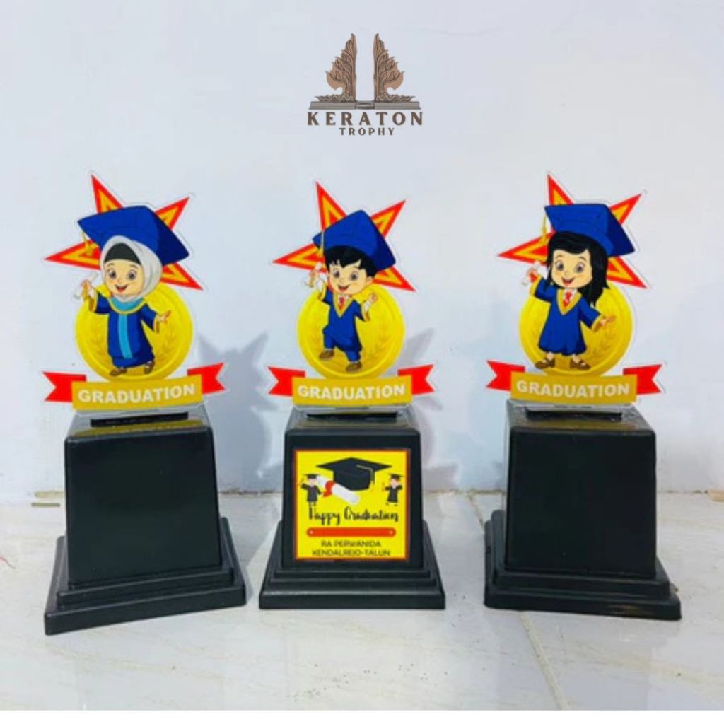 Piala Wisuda TK Model Bintang Plakat Wisuda Anak Model Bintang Toga Piala Wisuda Akrilik Custom
