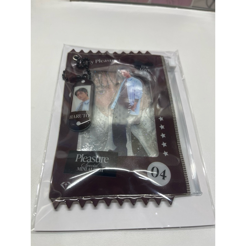 

treasure mini acrylic stand + pvc pouch set