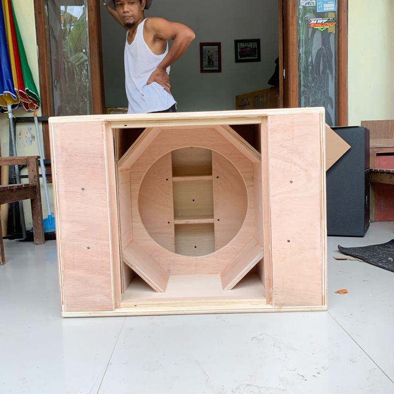 BOX PARATHEL 18 inc/PARAFLEX 18 inc