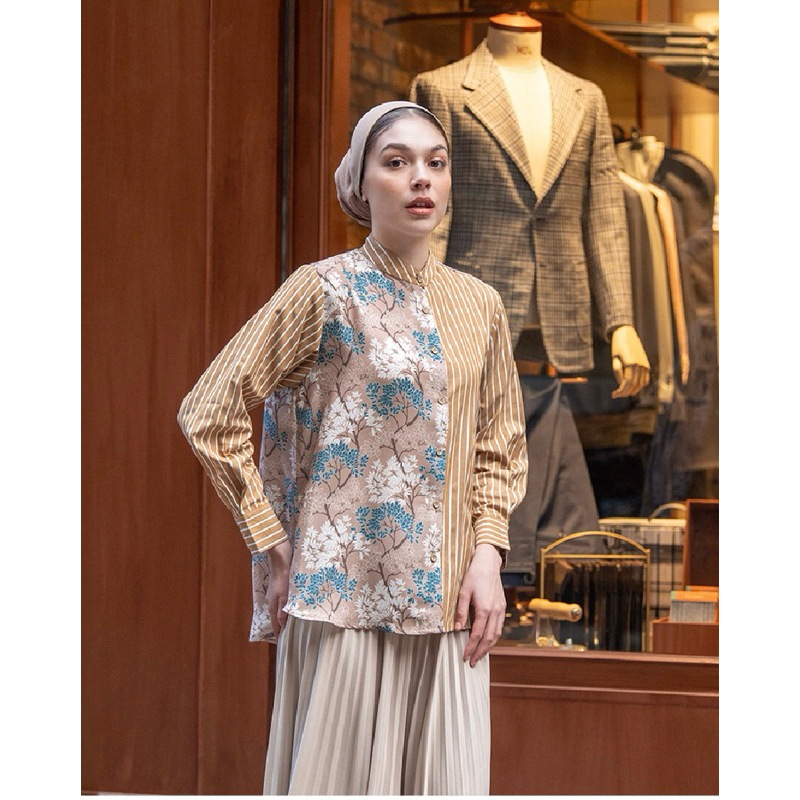 Blouse Heaven lights