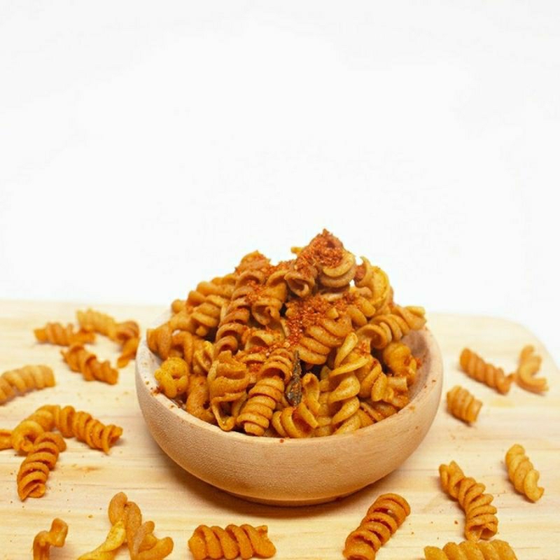 

makaroni spiral renyah gurih lezat ada berbagai varian rasa
