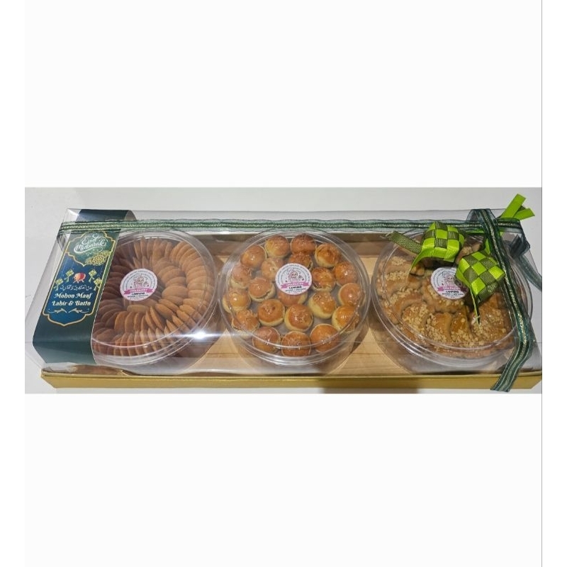 

Hampers Lebaran 3 Cookies Size @500gr. Bisa request isian.
