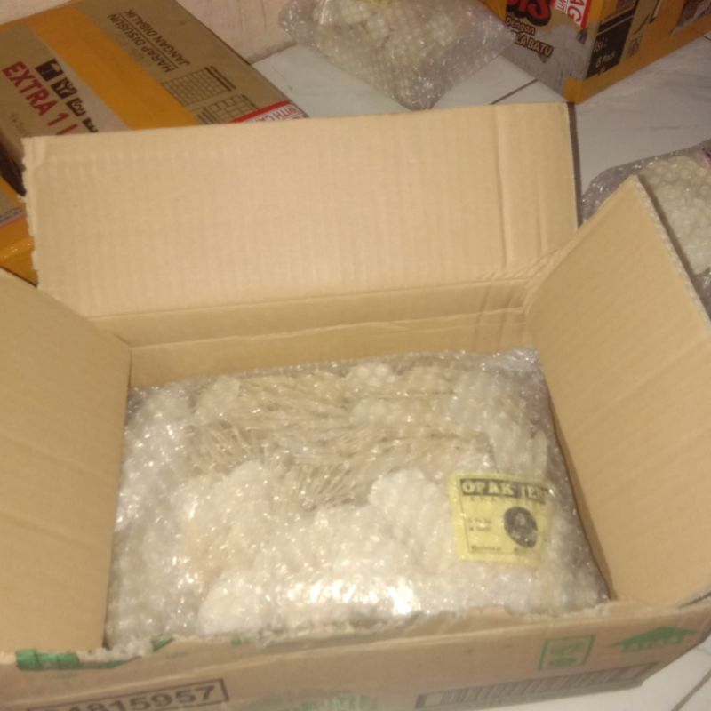 

Lezatoz_Genz Opak Jepit Khas Gresik Kemasan 500G 250G Opak Gurih Opak Pedas