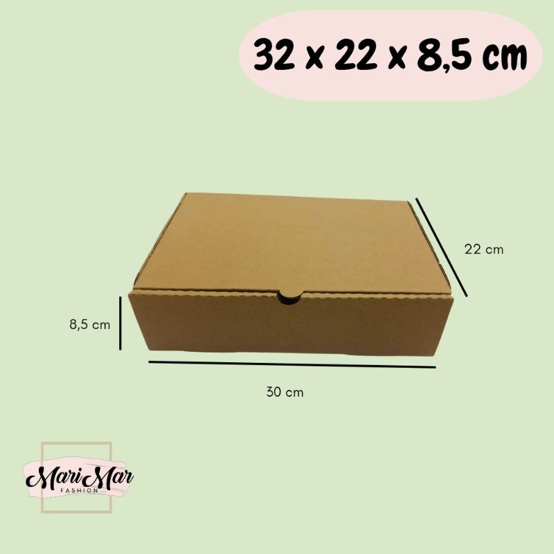 

KARDUS KARTON UK. 32 x 22 x 8,5 cm Kotak Box Karton Polos -- Die Cut / box hampers / souvenir