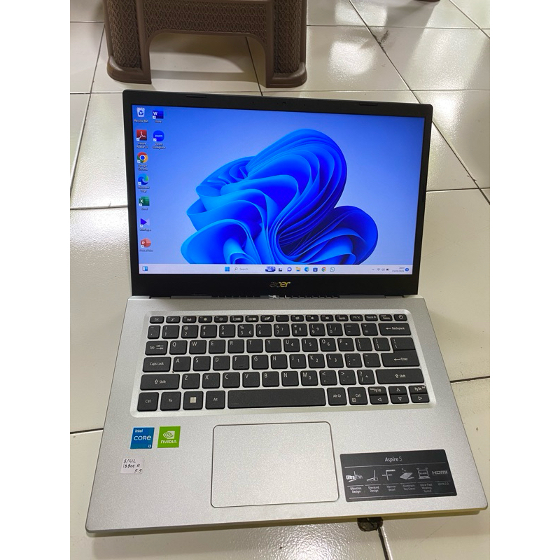 Acer Aspire 5