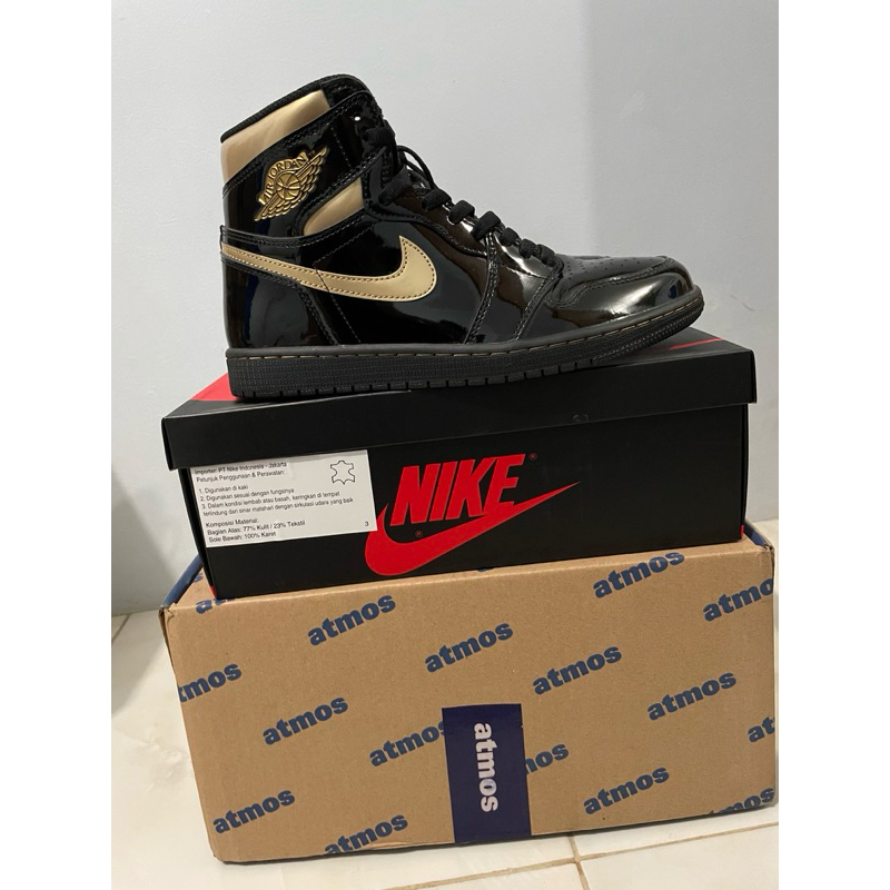 air jordan 1 retro high OG black metallic gold (2020) used