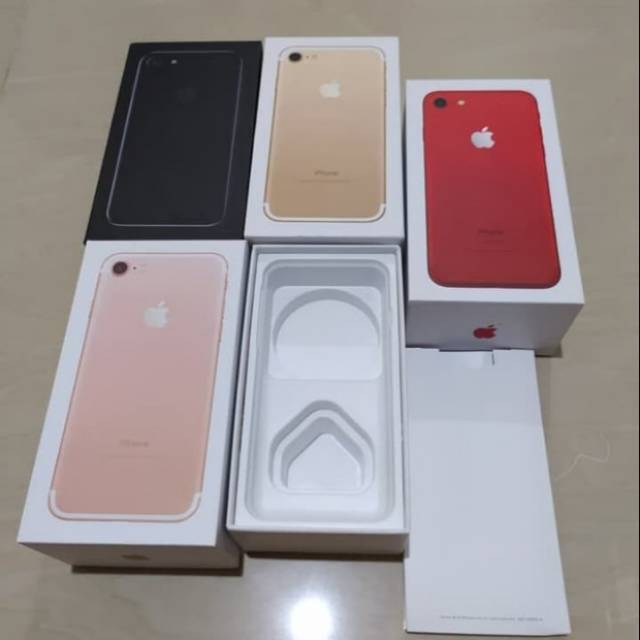 

DUS BOX IPHONE 7 DAN 7 PLUS FREE REQ