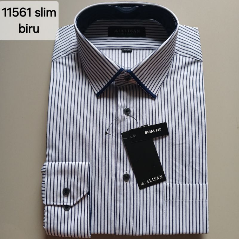 Kemeja Alisan Lengan Panjang Motif Salur Dan Kotak