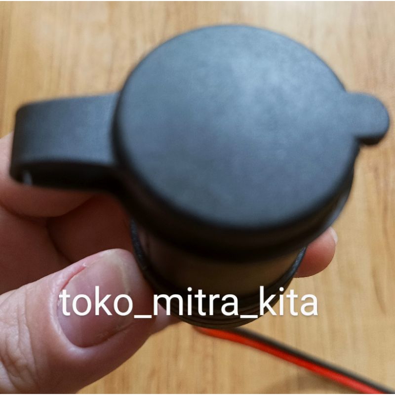 Socket Lighter Waterproof + Kabel Female/ Cewek Socket Lighter Power Motor Mobil Anti Air