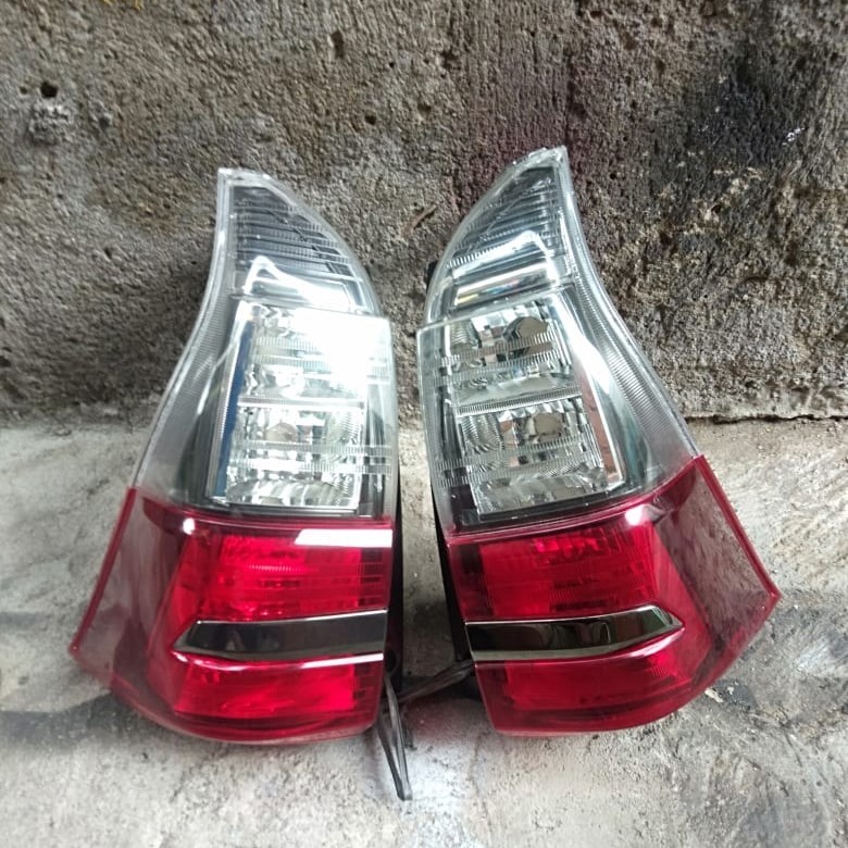 Stoplamp Lampu Belakang Avanza Veloz 2019 2020 2021 Original