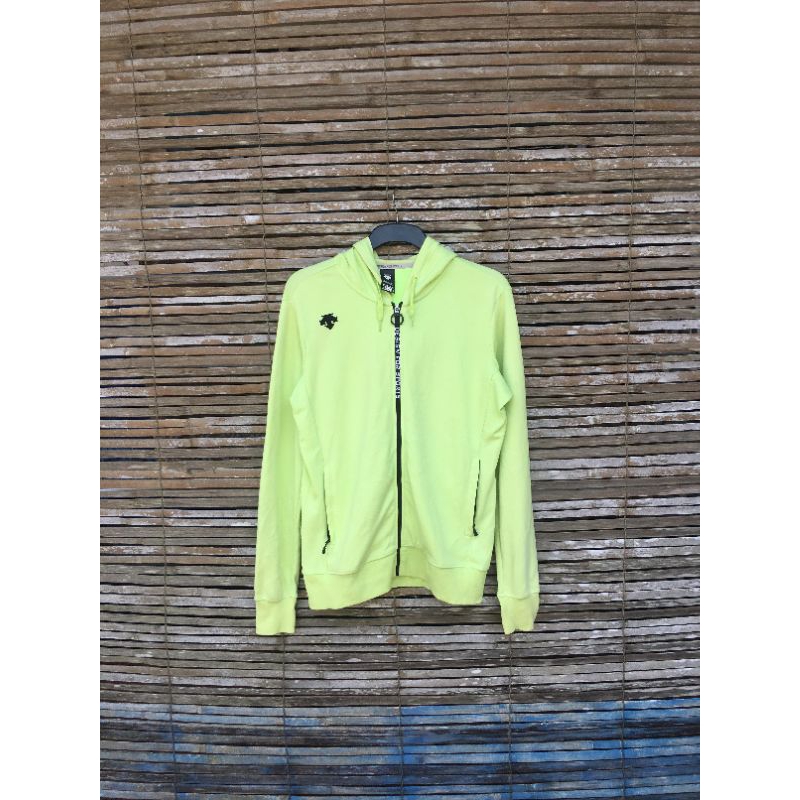 jaket Olahraga Descente