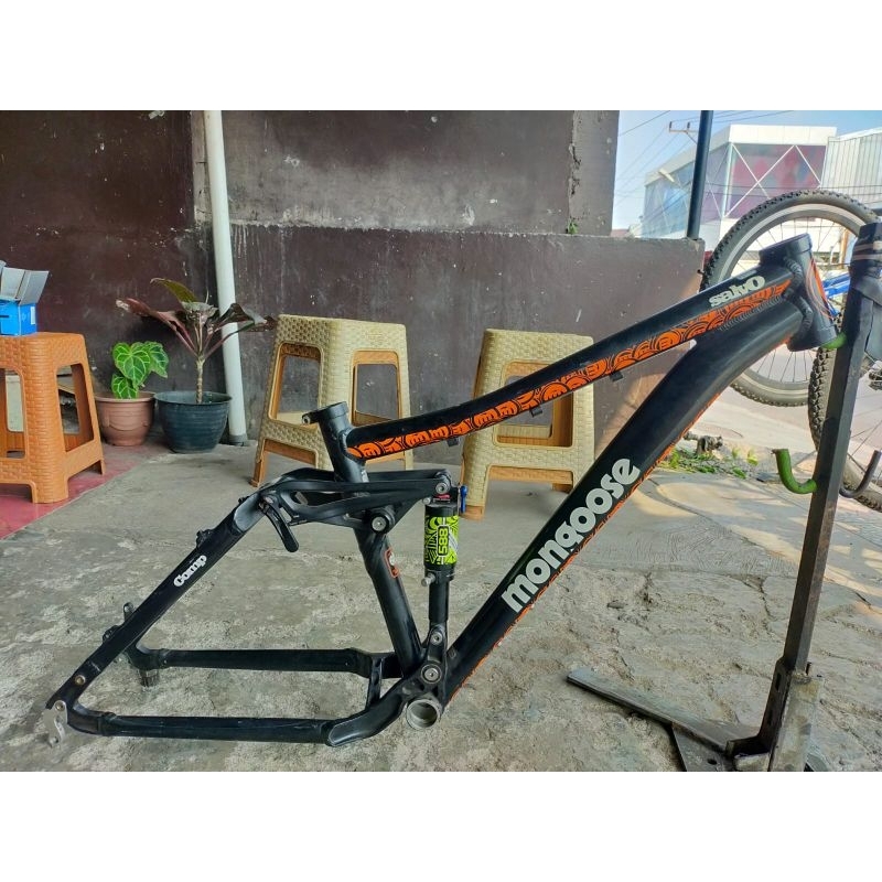 Frame Sepeda Mongoose 26