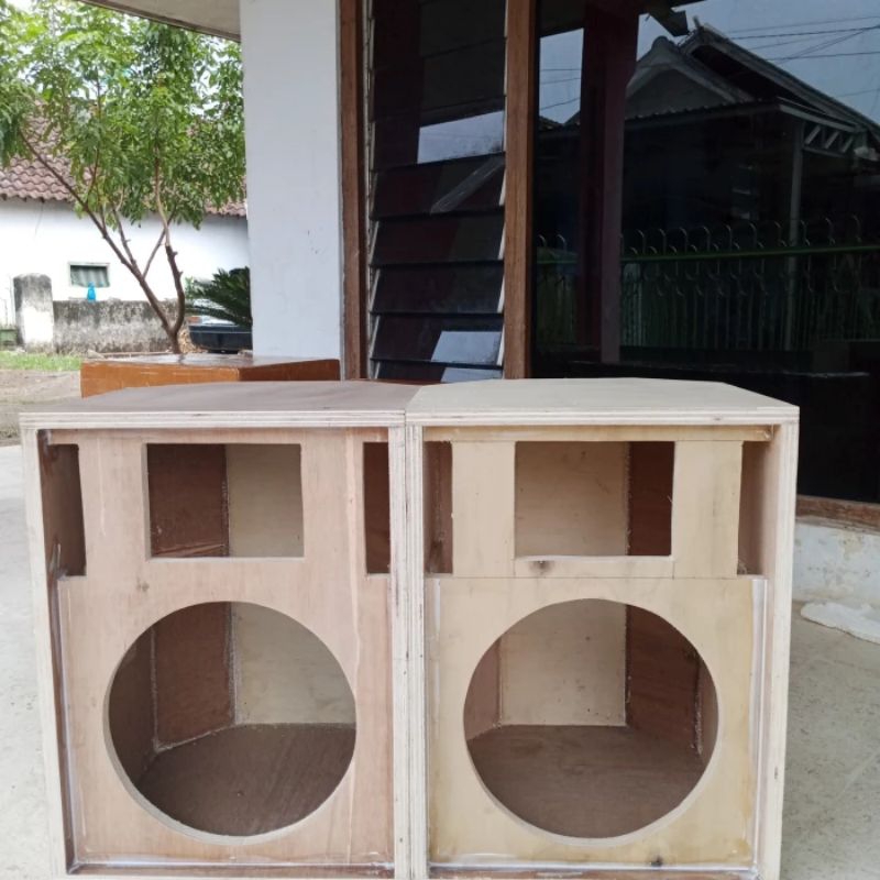 BOX SPEAKER 12 INCHI CONTROL PANGGUNG KARAOKE