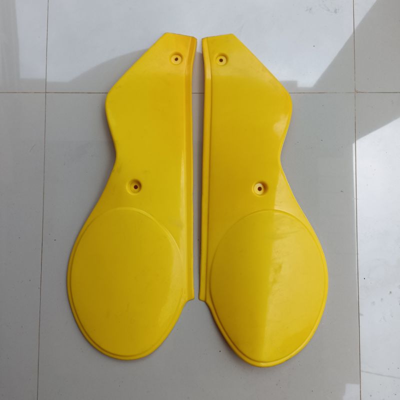 cover body samping belakang trail traill vintage jadul model maico second