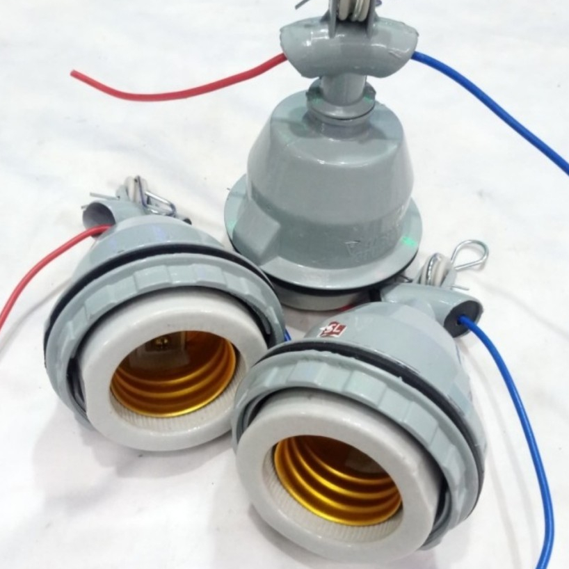 Fitting Gantung WD Outdoor E27 Keramik PVC Fiting Lampu Jalan Fiting Cafe Anti Air