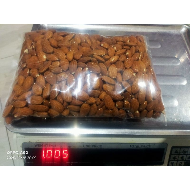 

PROMO KACANG ALMOND KUPAS PANGGANG PREMIUM