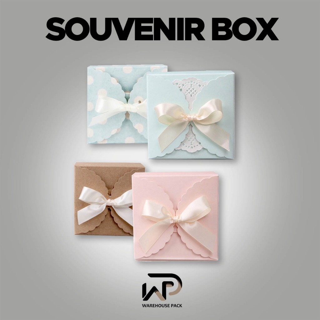 

Kotak Kado Pita kecil | Box Sovenir Korean boutique cute gift 9x9xx5 cm | Sovenir Wedding |Kotak Hampers Hadiah Kado Ulang Tahun