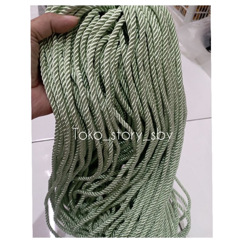 

1 IKAT TALI TAMBANG UK 5 MM (100 YARD)