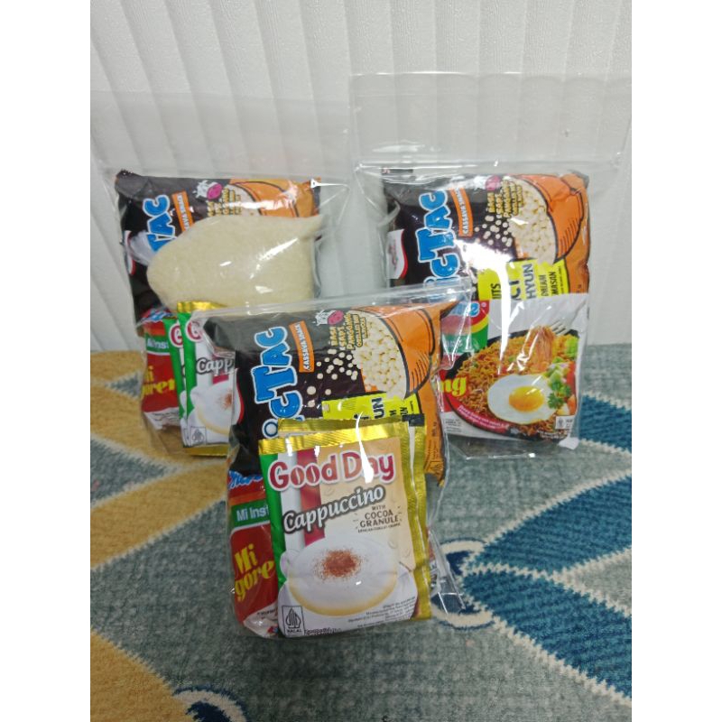 

PAKET HEMAT MAKAN / INDOMIE GORENG Spesial +TicTac 80gr+ Gooday Capucino 25gr+Gula Pasir 250gr / GULA