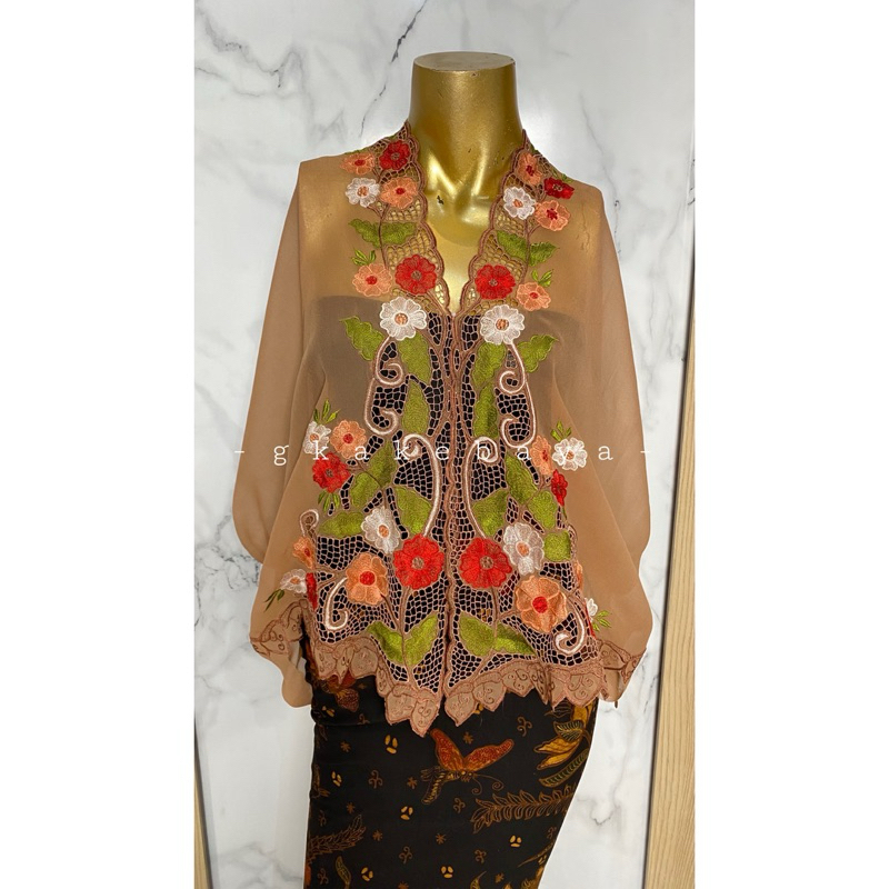 KEBAYA BORDIR BUNGA COKLAT/KAIN KEBAYA/KEBAYA BALI